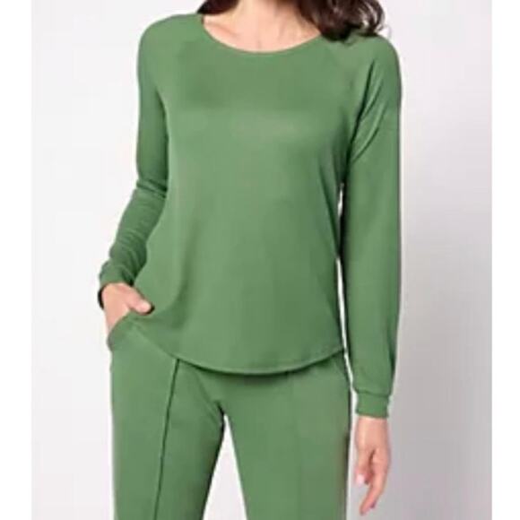 Muk Luks Three Piece Set Kelly Green Jacket Shirt and Pants Size Petite S - Picture 4 of 14